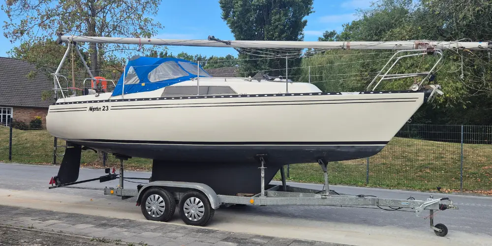 Neptun 23 Segelboot Baujahr 1984 auf Trailer mit Kiel in Rheda-Wiedenbrück