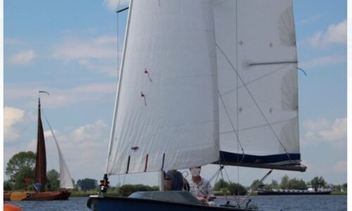 Segelboot_Falcon_Sailin_Touring_1