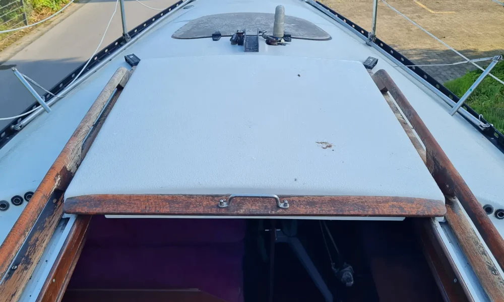 Neptun 27 Vorschiff Deckansicht Baujahr 1977