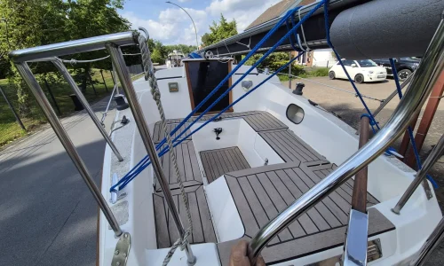 segelboot_kaufen_neptun20_hubdach_langkoje_kielschwerter_plicht